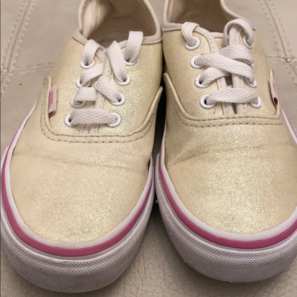 Vans size 3 - Picture 2 of 10